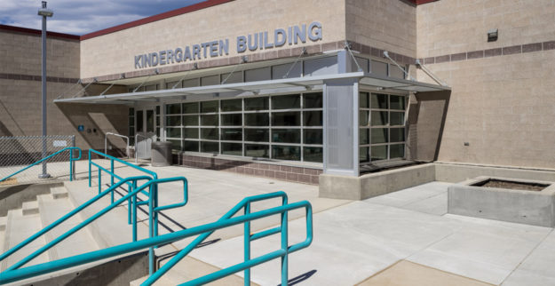 Oñate Elementary School